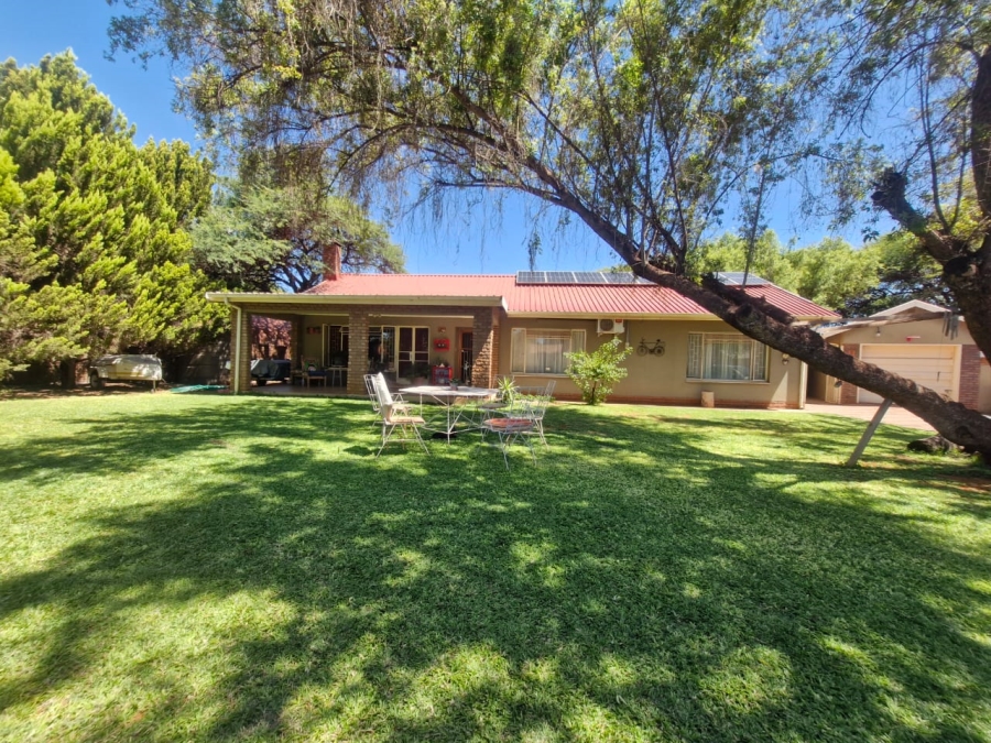 3 Bedroom Property for Sale in Kathu Northern Cape